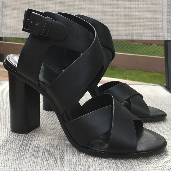 joie black sandals